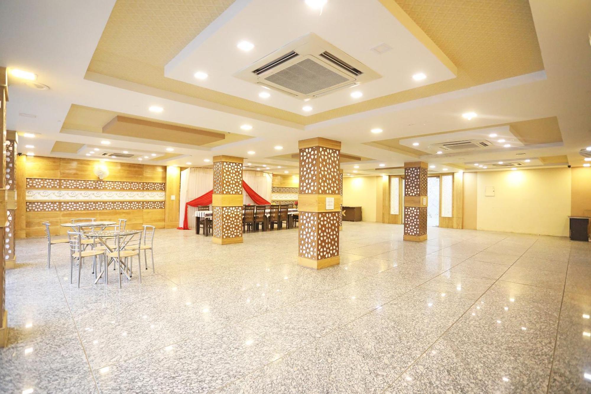OYO 11005 Hotel Shanti Palace Agra  Esterno foto
